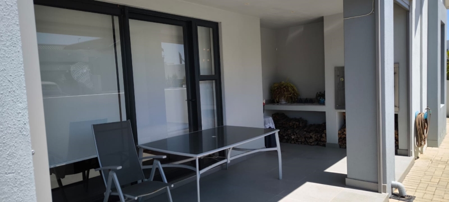 3 Bedroom Property for Sale in Sitari Country Estate Western Cape